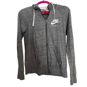 NIKE | Draw-String Hoodie Zip-Up